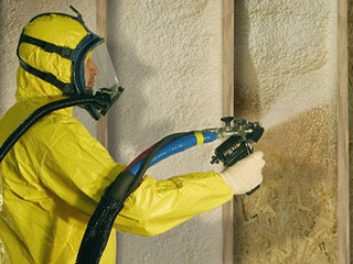 spraying foam insulation - Polyurethane
